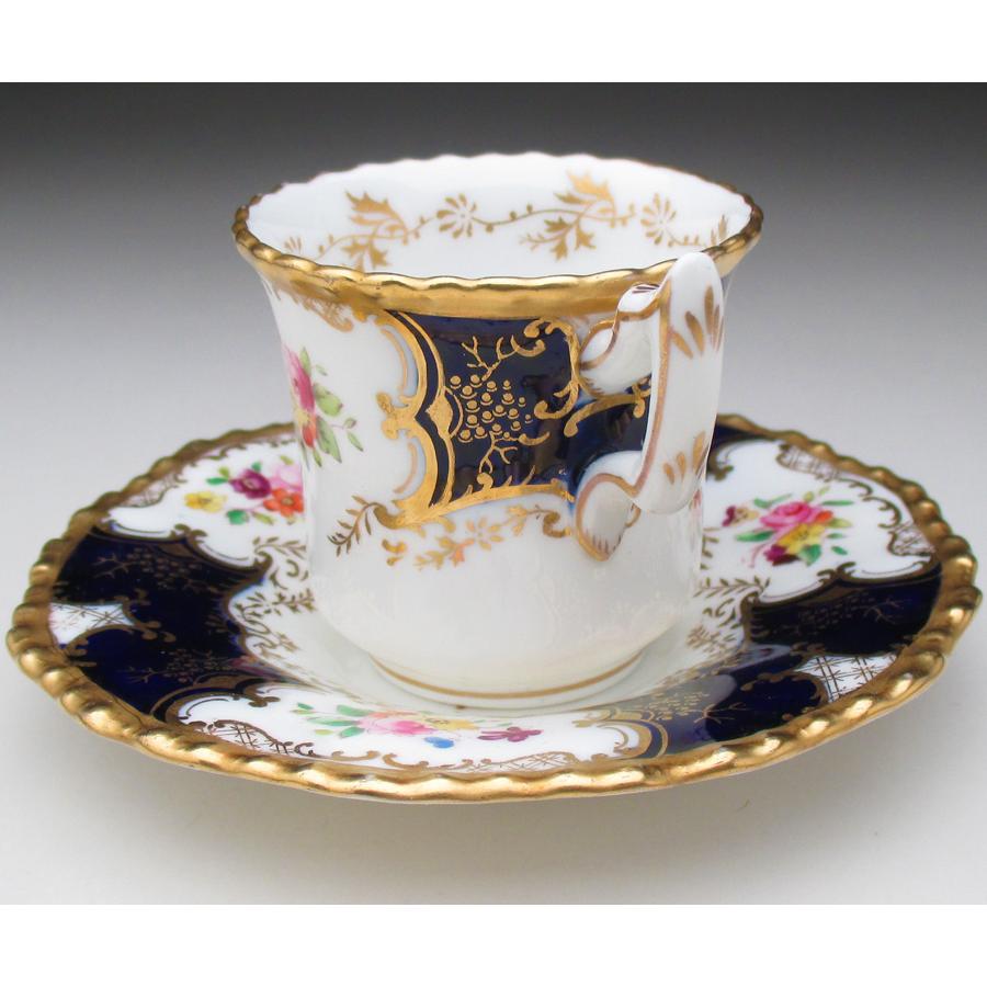 英国アンティーク　コールポートブイヨンカップ2客組 コールポート 藍地金彩花束絵 カップ＆ソーサー アンティーク 1891年