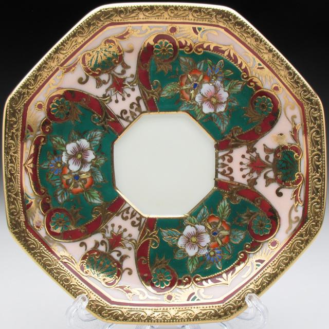 ノリタケ オールドノリタケ 金盛り花束絵 八角カップ&ソーサー ノリタケ オールドノリタケ 金盛り花束絵 八角カップ&ソーサー
