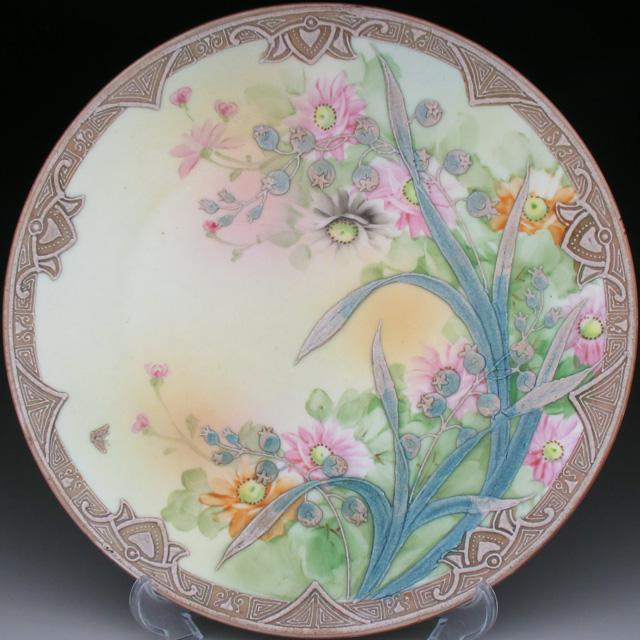 ノリタケ オールドノリタケ 盛り上げ草花絵 プレート 22cm ノリタケ オールドノリタケ 盛り上げ草花絵 プレート 22cm