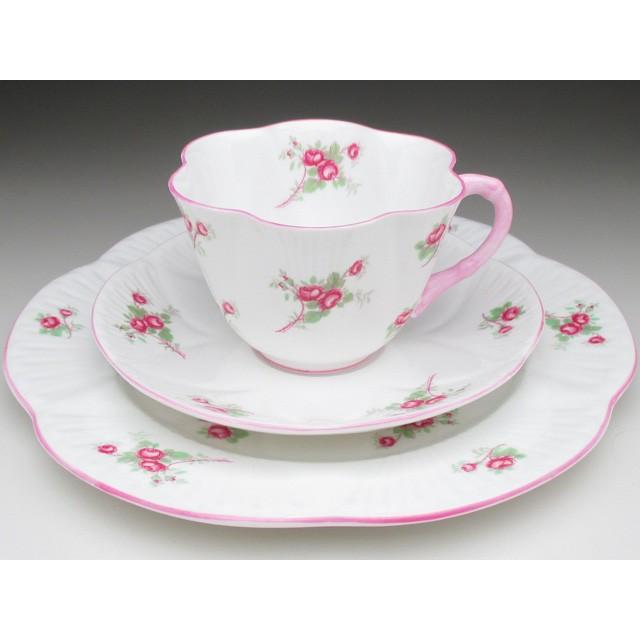 シェリー Rose Spray トリオ カップ ソーサー プレート Sh0491 アンティーク陶磁器 ちるんはうす 通販 Yahoo ショッピング