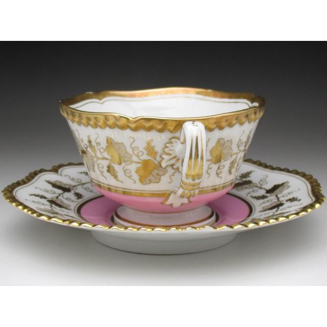 ROYAL WORCESTER ウースター 淡紅金彩葡萄唐草文 カップ＆ソーサー 