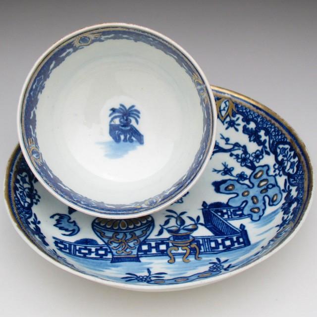 ROYAL WORCESTER ウースター 初期 藍染付 Batパターン ティー ROYAL WORCESTER ウースター 初期 藍染付 Batパターン ティー