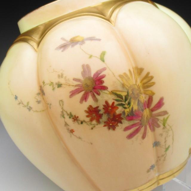 ロイヤルウースター 金彩草花絵 香炉 ポプリ アンティーク 1894 ロイヤルウースター 金彩草花絵 香炉 ポプリ アンティーク 1894