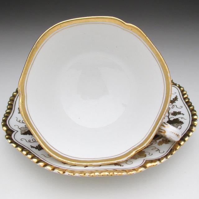 ROYAL WORCESTER ウースター 淡紅金彩葡萄唐草文 ティー＆コーヒー 