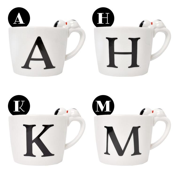 マグカップ スヌーピー イニシャル シンプル 白 ペア マグ Snoopy フィギュア付き おしゃれ ティーカップ 陶器 かわいい レディース メンズ コップ Mari Spy 611 Tis 通販 Yahoo ショッピング