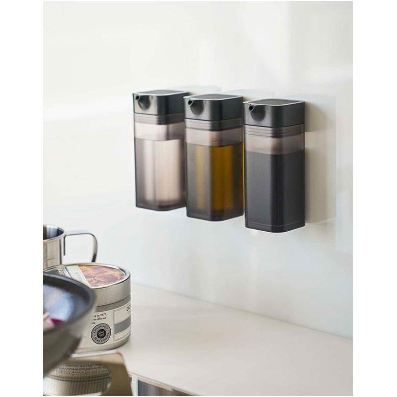 醤油さし 液だれしない おしゃれ タワー マグネット プッシュ 山崎実業 ホワイト ブラック キッチン 黒 白 ソースボトル ソース入れ シンプル Ymj 4815 Tis 通販 Yahoo ショッピング