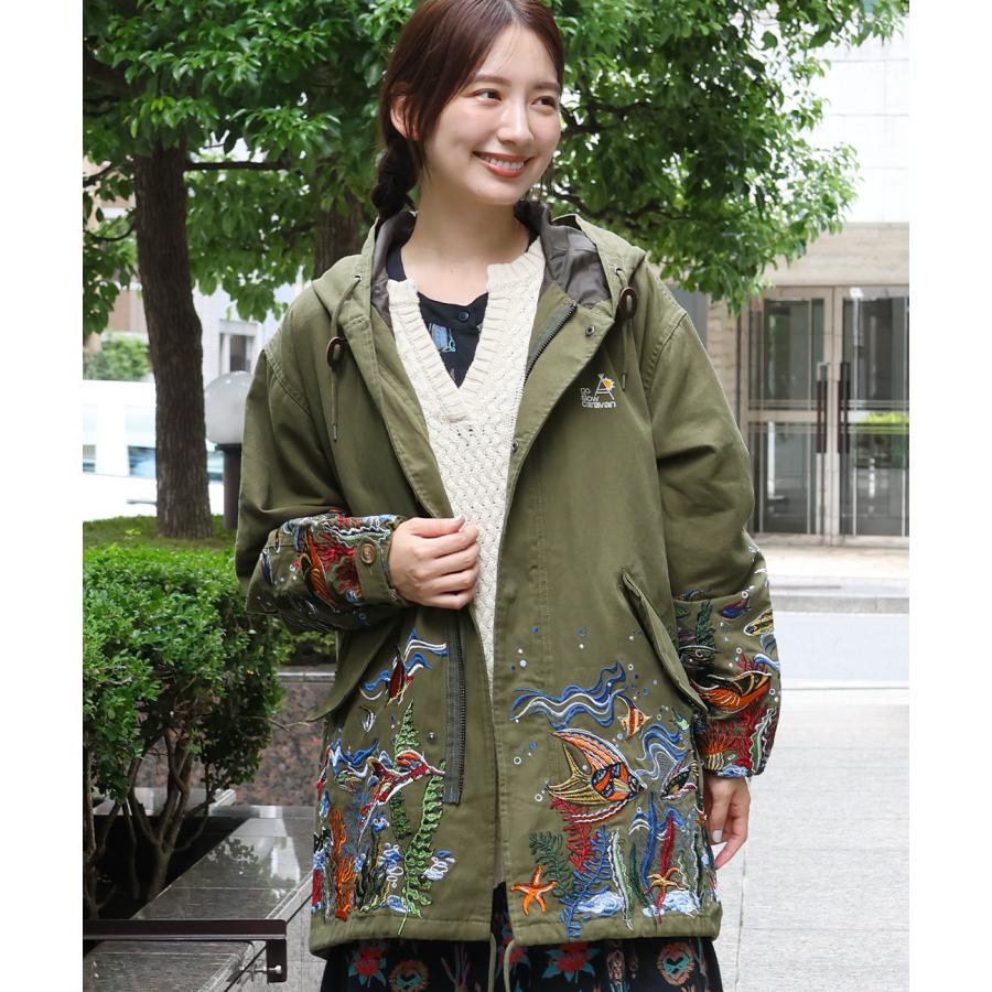 チチカカ（TITICACA） go slow caravan ライトキャンバスパネル刺繍