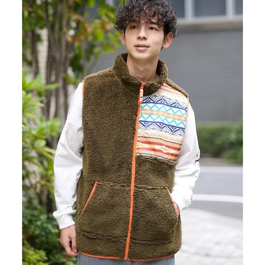 チチカカ（TITICACA） ボアベスト 幾何学柄 M L カジュアル アウトドア