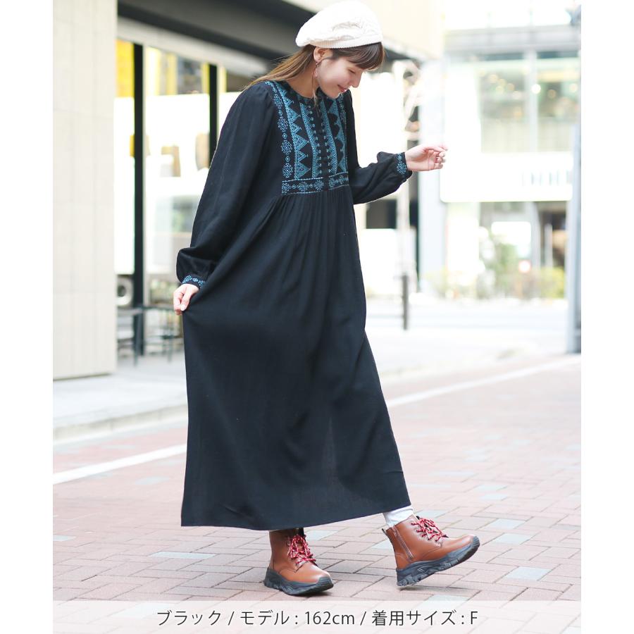 美品TOCCA Happy DaisyワンピースSサイス(9号相当)ブラック系 美品TOCCA Happy DaisyワンピースSサイス(9号相当)ブラック系 美品TOCCA