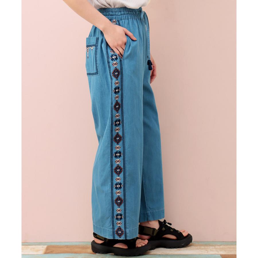 チチカカ Rico ライトデニムウィピール刺繍パンツ ／ ワイドパンツ  