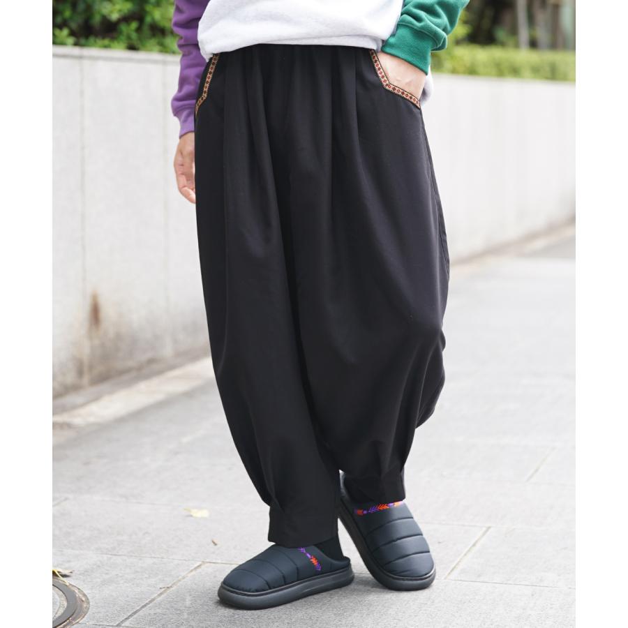【萠】バルーンパンツ♡新品 チチカカ（TITICACA） ピーチスキンエッグタックパンツ ／ バルーン
