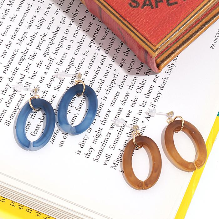 樹脂ピアス イヤーアクセサリー レディース 秋 冬 かわいい スタッド キャッチ 揺れる 樹脂ポスト アレルギー オーバルマーブルパーツ 樹脂ピアス Zjwjba8640 チチカカ Paypayモール店 通販 Paypayモール