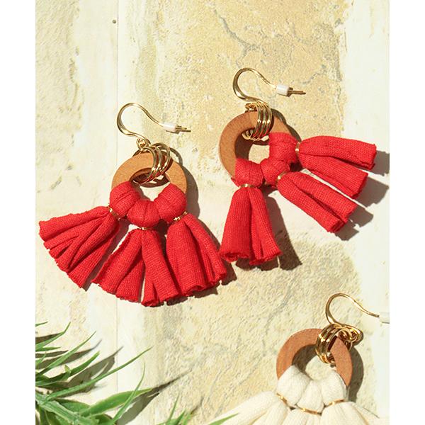 チチカカ（TITICACA） フックピアス イヤーアクセサリー レディース 春