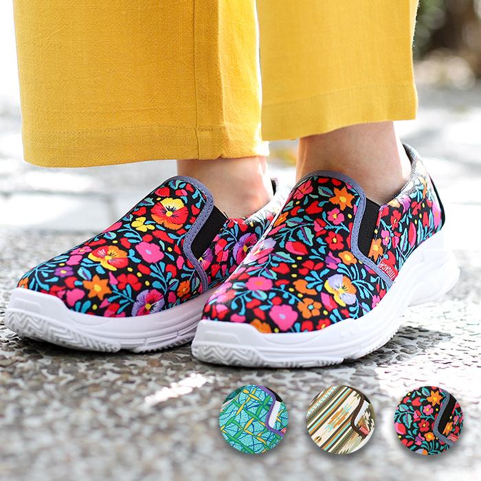 スリッポン スニーカー 厚底シューズ 靴 くつ 履物 レディース 総柄 アフリカン ネイティブ柄 23 5cm 24 5cm グラフィカルプリントスリッポン Zlsjba7012 チチカカ Paypayモール店 通販 Paypayモール