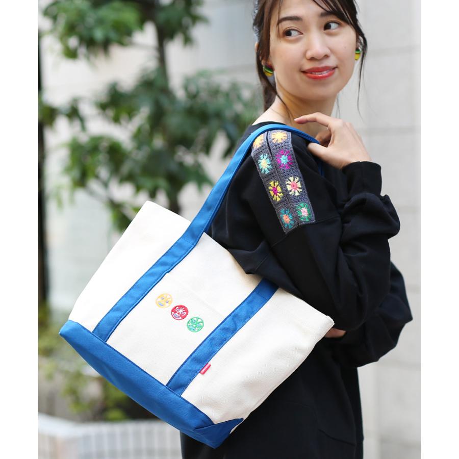 チチカカ モチーフ刺繍キャンバストート / トートバッグ 肩掛け チチカカ モチーフ刺繍キャンバストート / トートバッグ 肩掛け
