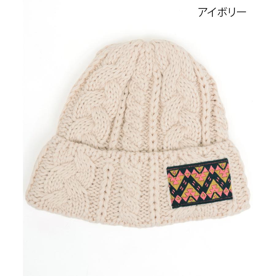 チチカカ（TITICACA） ケーブル編みニットキャップ ／ ニット帽