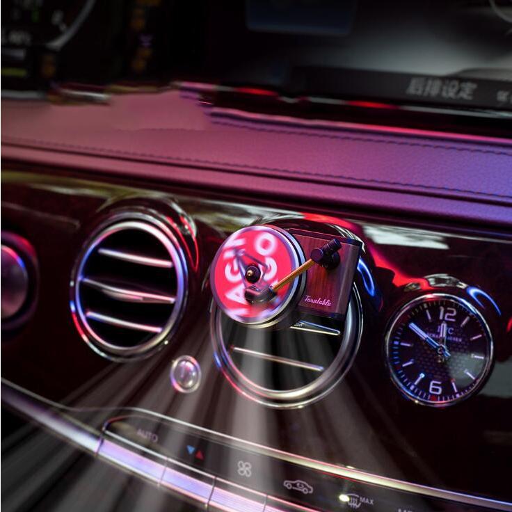 車用 ディフューザー 芳香剤 置き型 クリップ エアコン 吹き出し口 蓄音機式 詰め替え用チップ3枚付 プロペラ 車内用 Xy 868 Tiyoustore 通販 Yahoo ショッピング