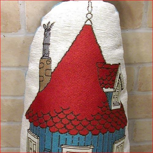 ムーミンハウス ムーミンやしき 家型 クッション 高級ゴブラン織りクッション ムーミン達のとんがりおうち かわいい 0121-01　プレゼント ギフト | スタジオジブリ | 01