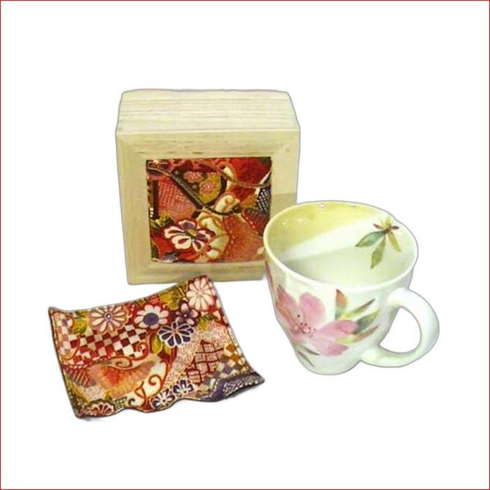 マグカップ 花柄 ちりめん木箱入 コースター付き 美濃焼 花かおり ツツジ ピンク 0611-07　プレゼント ギフト | セラミック藍 | 02
