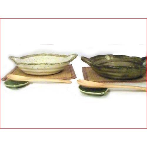 手付き シチュー＆カレー皿 ペアセット 美濃焼ギフト ＋　小皿・木製スプーン・マット付き　結婚祝い 新築祝い 引っ越し祝い 0611-16 |  | 01