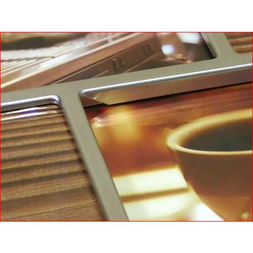 写真立て フォトフレーム メタル スタイリッシュ インテリア・６窓シルバー 0812-24　プレゼント ギフト | ブランド登録なし | 02