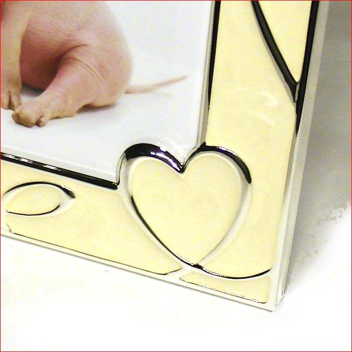 写真立て フォトフレーム 壁掛け可能 六つ切り判 六切 ハート＆ハート 出産祝い 結婚祝い 0812-98　プレゼント ギフト | ブランド登録なし | 02