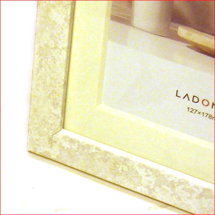 写真立て　フォトフレーム 壁掛け可・卓上用 大理石調 インテリアフレーム 2L判・ベージュ 0817-58　プレゼント ギフト | ブランド登録なし | 03