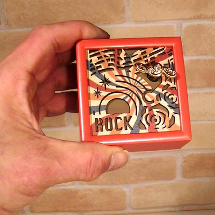 あいみょん 「君はロックを聴かない」 木製 手回し ミニサイズ オルゴール 0922-81　プレゼント ギフト | ブランド登録なし | 07