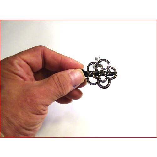 ヘアピン 髪止め 髪飾り ヘアクリップ　ばらのラインストーン ミニミニベイグクリップ ブラック 1123-45　プレゼント ギフト | ブランド登録なし | 01