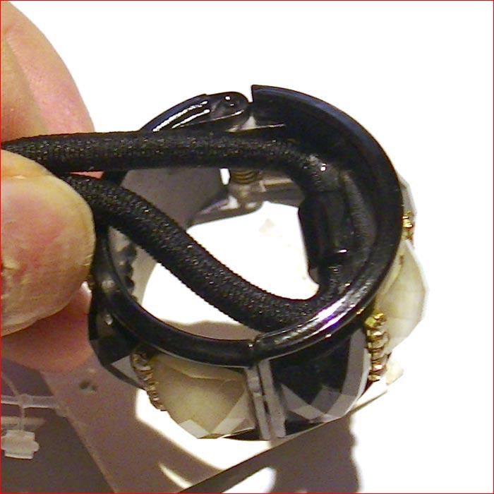 ラメ＆ストーンカフス　筒型開閉するコンチョ付き　ヘアゴム ブラック 1127-47　プレゼント ギフト | ブランド登録なし | 02