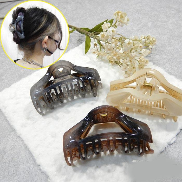 雲柄中抜きバンスクリップ 1223-262  (髪止め ヘアークリップ 髪飾り)　プレゼント ギフト | ブランド登録なし