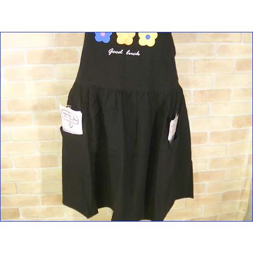 後ろひも結び　前結び 可 胸元のお花がかわいい エプロン ブラック 2312-06　プレゼント ギフト | ブランド登録なし | 03