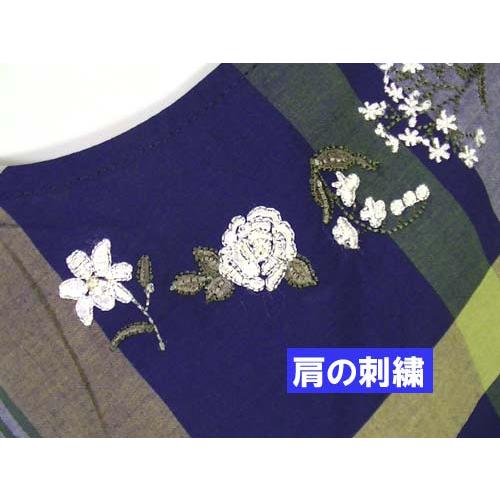 エプロン かぶり 花の刺繍 格子柄　ネイビー＆グリーン 2313-18　プレゼント ギフト | ブランド登録なし | 02