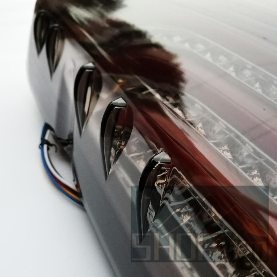 ハイエース 200系 LED テールランプ テールライト スモーク 流れる