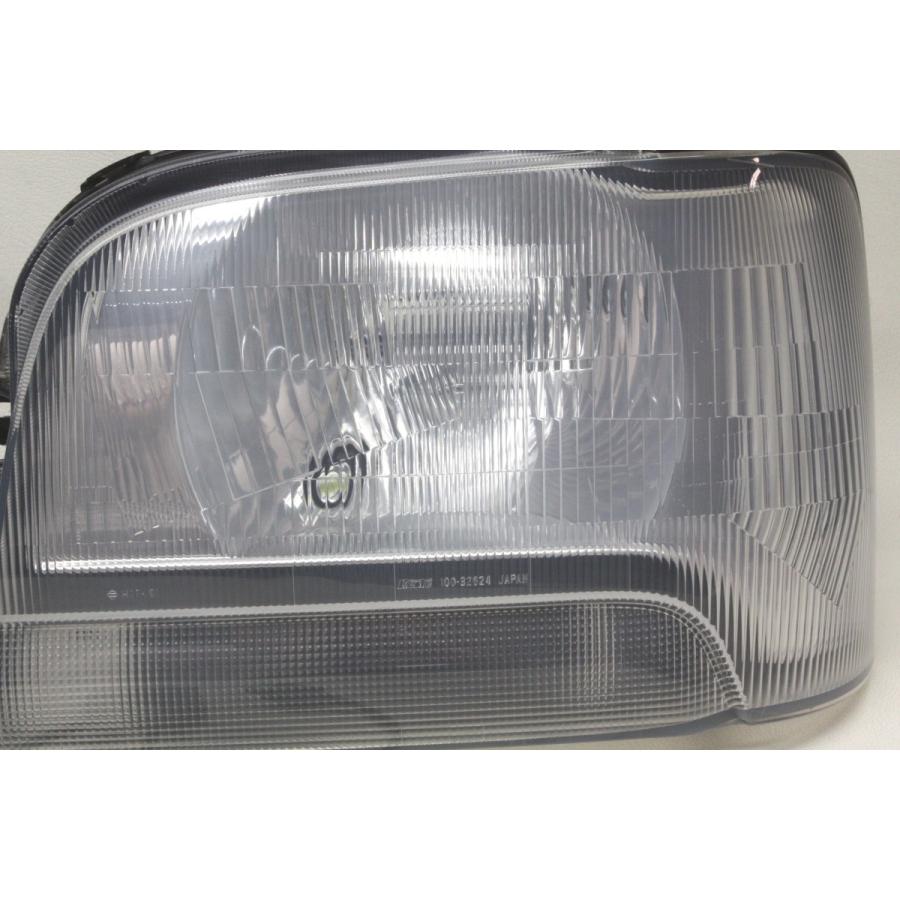 DA52V エヴリィバン PA H12年式 純正 ヘッドライト KOITO 100-32624