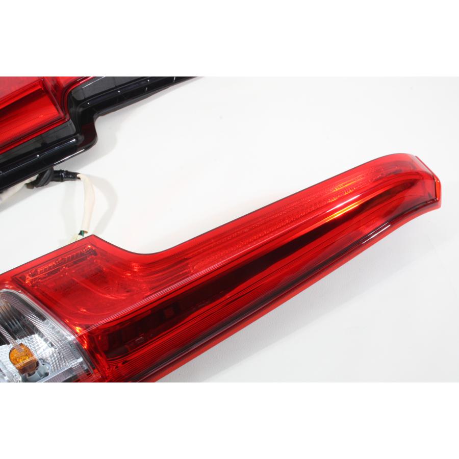 LA150S ムーブ L H27年式 35966km (LA160S) 純正 LED テールランプ 左