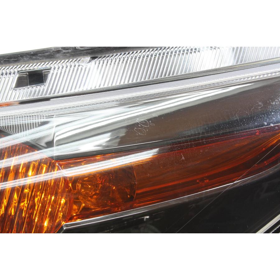 RN6 ストリーム RSZ H22年式 R18A 5AT 2WD 純正 HID ヘッドライト