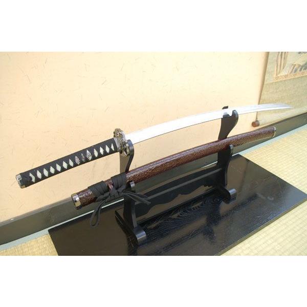 模造刀　2点　刀掛け Amazon.co.jp: 模造刀 殺陣・舞踊刀 （2尺2寸） 中刀 横掛台