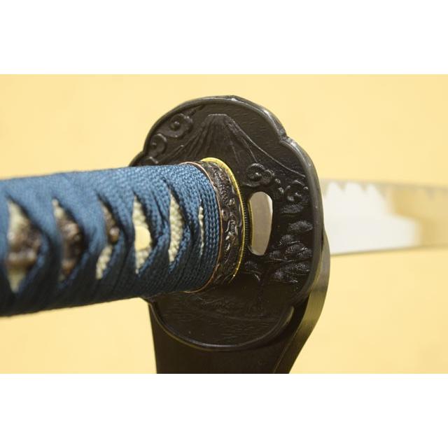 模造刀 刀匠 孫六兼元 三本杉刃文 中級仕様 観賞用美術刀剣証明 模造刀 刀匠 孫六兼元 三本杉刃文 中級仕様 観賞用美術刀剣証明