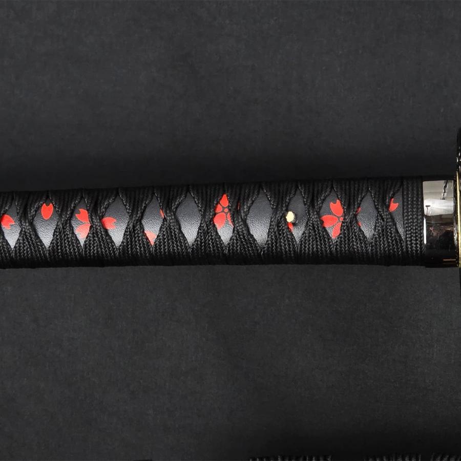 特上模造刀 暁月 美術刀 樋入刀身 模造刀 黒斬剣 艶桜拵え 樋入り黒塗り刀身 観賞美術刀剣 クリーニング