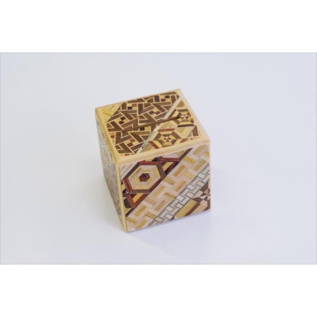 寄木細工 サイコロ貯金箱 2回仕掛け TRICK BOX 2-WAYS 箱根伝統