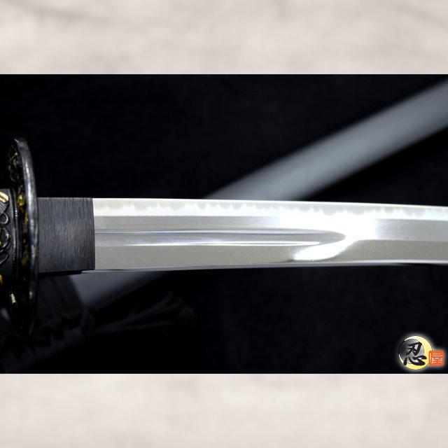 【〜6/6まで出品】 即納 高級居合刀 2尺4寸5分 天下五剣 名物大典太光世 刀袋付き 国産 日本刀 模造刀 居合道 しのびや 【V8164692506】(29640円)