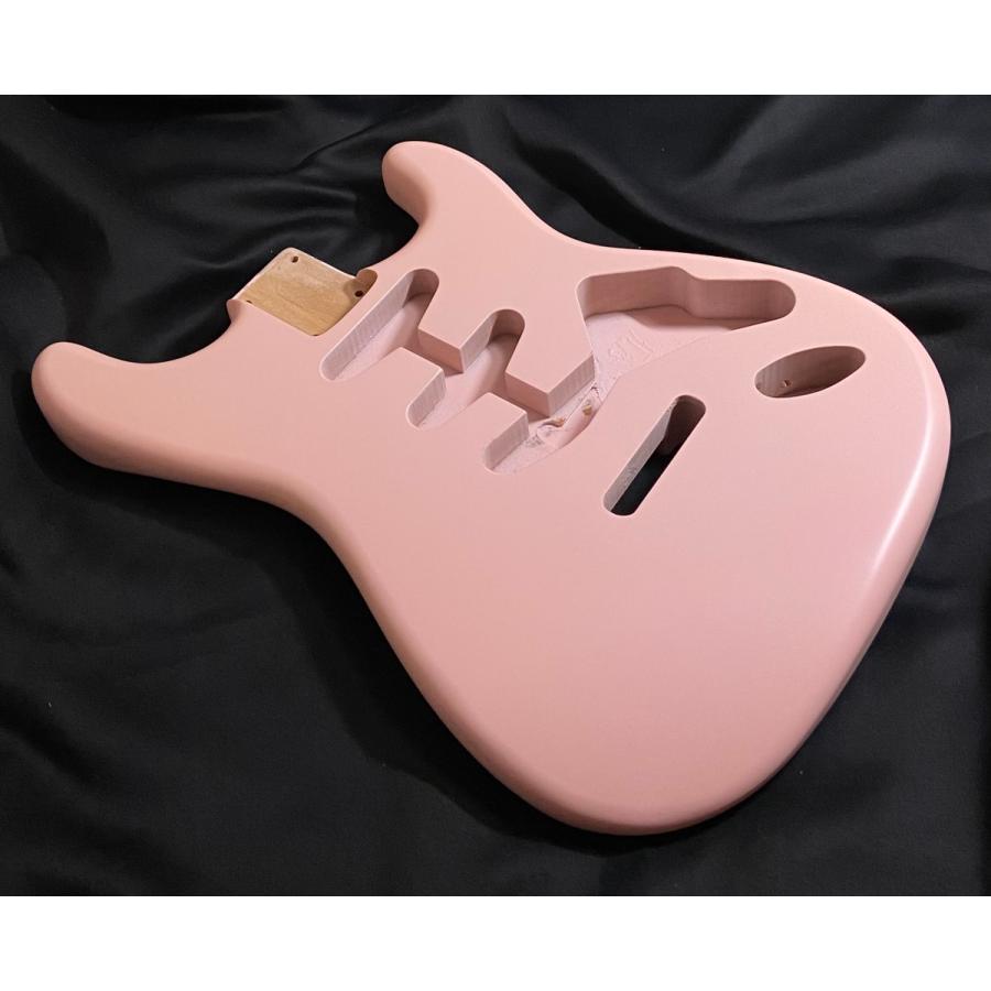 ストラトキャスター ボディ②ニトロサテン塗装 アルダー ビンテージ