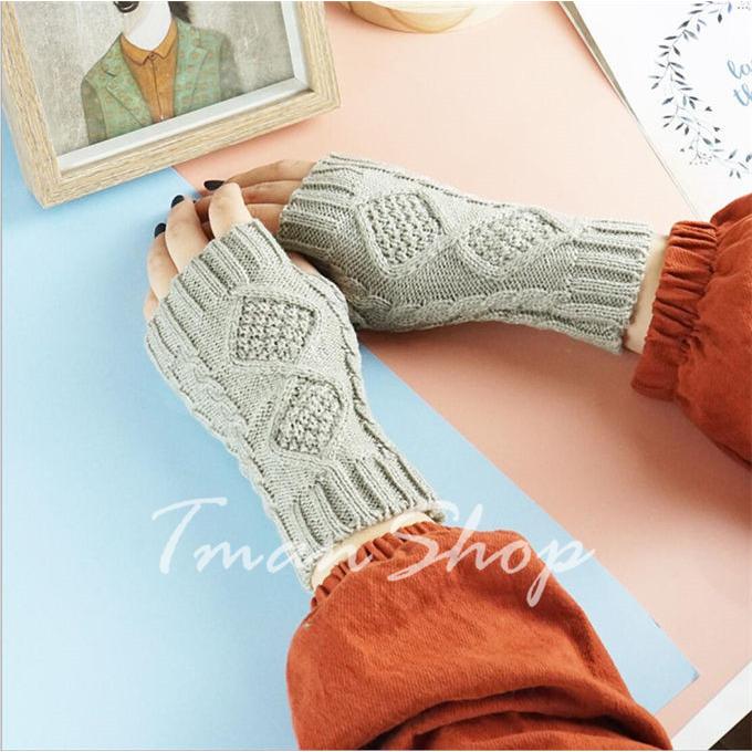 売れ筋がひ贈り物 手袋 ハンドウォーマー アームウォーマー レディース 暖かい かわいい スマホ 指なし 裏起毛 プレゼント 指切り 冷え取り ふわふわ ニット 冬 おしゃれ Karolinemedeiros Com Br