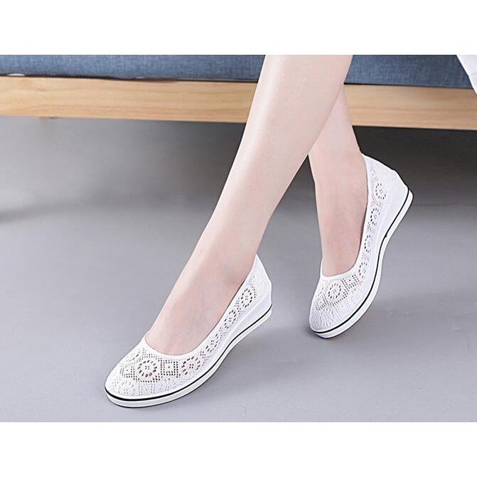 スリッポン サンダル スニーカー レディース 透かし彫り