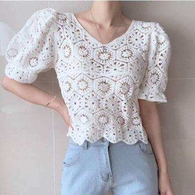 レースブラウス レディース Vネック おしゃれ ゆったり オシャレ カジュアル ショート丈 セクシー ファッション 半袖 可愛い 夏物 無地 着痩せ 透かし彫り 通勤 実物 半袖