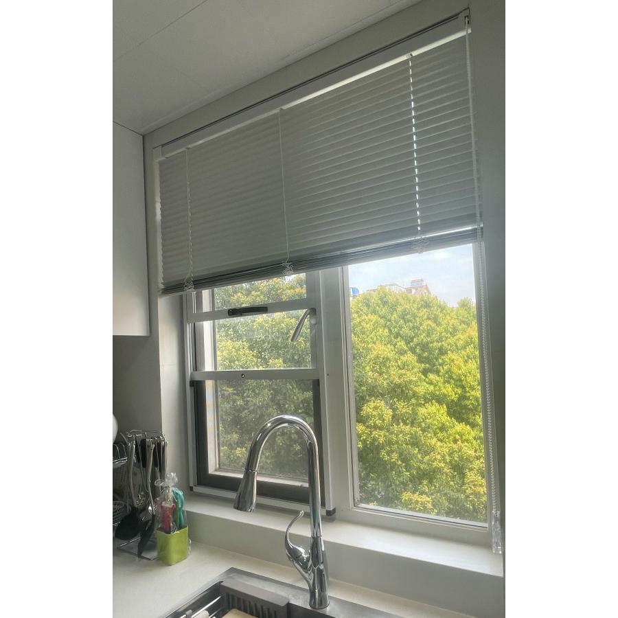 ブラインド オーダー アルミ マルチカラー 隠し穴 賃貸 小窓 おしゃれ 遮熱 遮光 耐水 横型ブラインド 羽根幅25mm 浴室用 つっぱり式 軽量 取付簡単 省エネ |  | 07