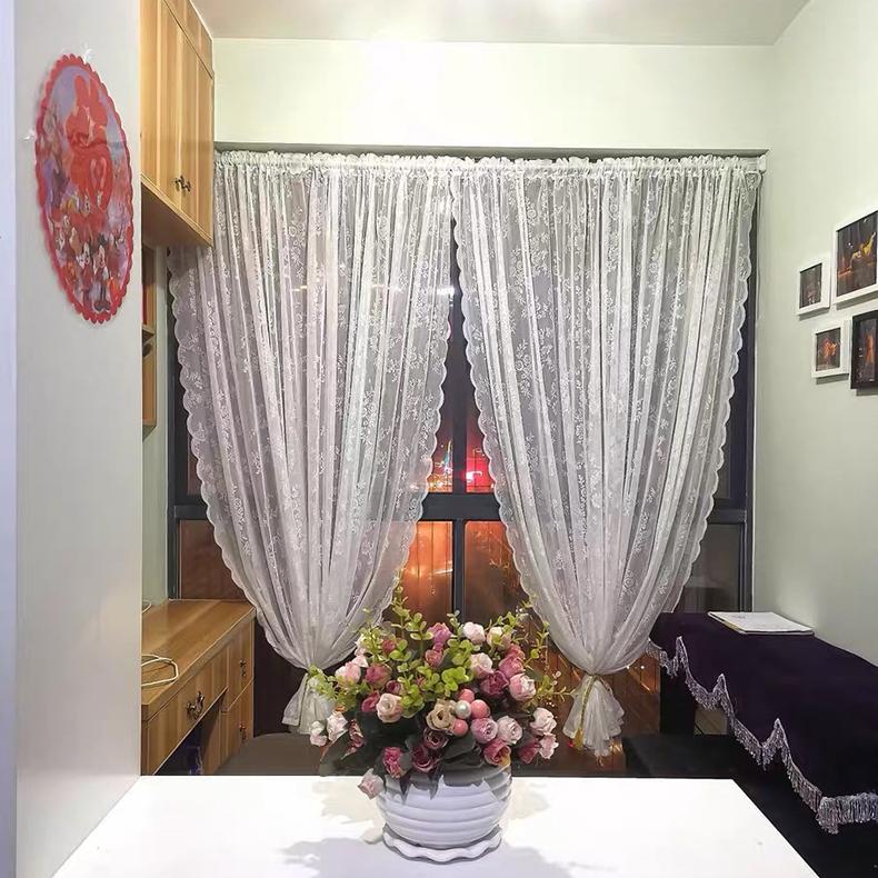 レースカーテン 2枚組 幅70-140 外から見えにくい UVカット 柄 断熱 保温 間仕切り プライバシー保護 無地 おしゃれ 北欧 出窓 小窓 2枚入り 遮像 遮光 |  | 14