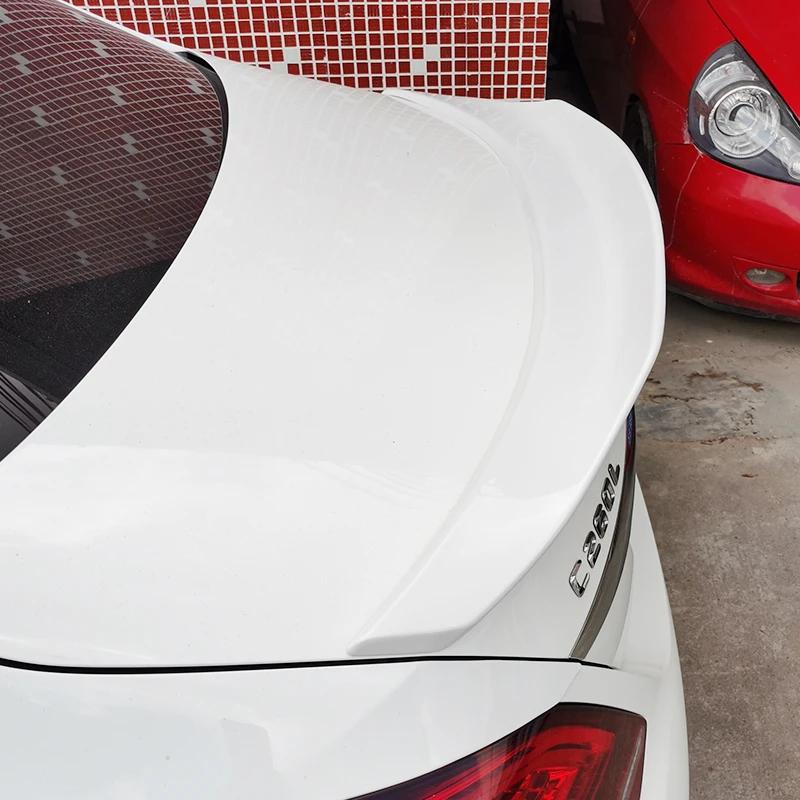 メルセデスベンツ Cクラス セダン 4ドア W205 リアスポイラー リア