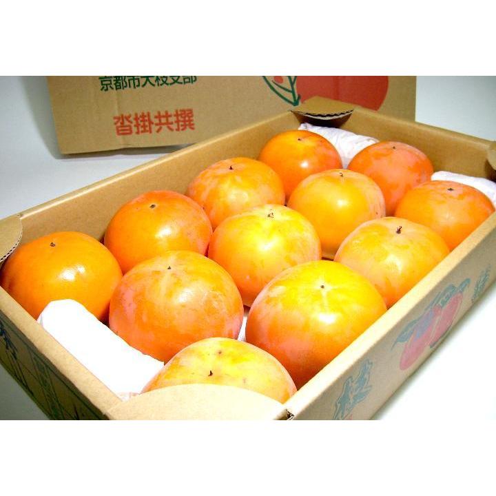 カキ 大枝柿 おおえのかき 冨有柿 大玉 3ｌサイズ 12個入り 京都産 大枝の柿 柿街道 富有柿 ギフト プレゼント お歳暮 御歳暮 お取り寄せ ご当地 Kaki Ooe 3l S12 京の老舗の果物屋 鳥羽伊三 通販 Yahoo ショッピング